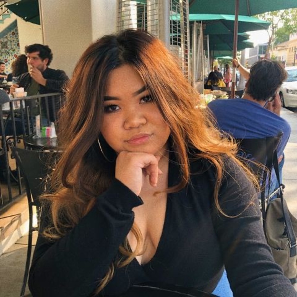 Meet your Posher, Nicole